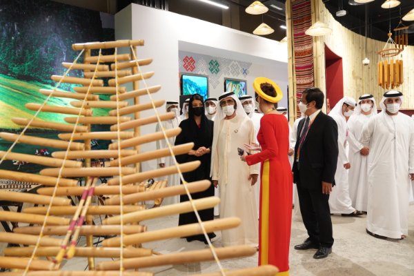 Quốc vương Dubai đánh giá cao nền âm nhạc Việt Nam và mong muốn thúc đẩy quan hệ hợp tác giữa hai nước thông qua các hoạt động văn hoá đối ngoại như kết hợp biểu diễn, giao lưu văn hóa nghệ thuật